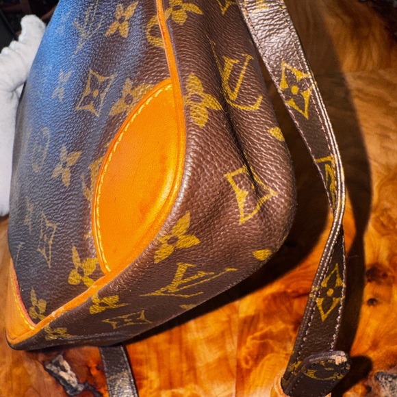 Louis Vuitton Messenger Bag vintage repurposed - Picture 8 of 16